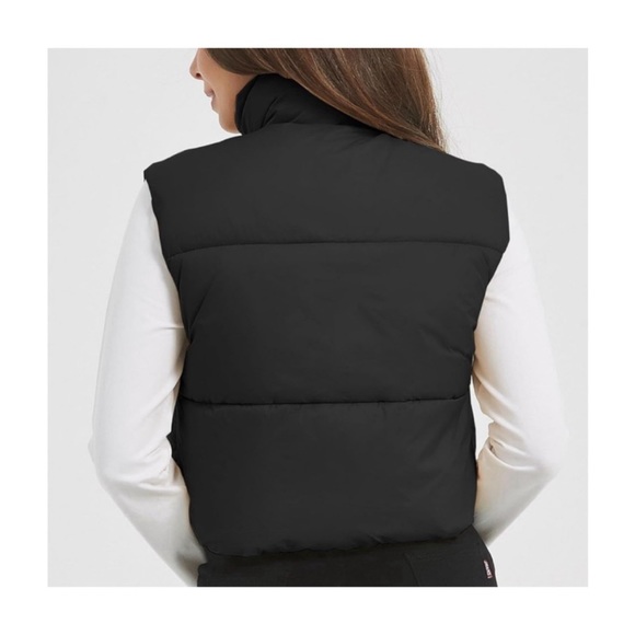 NWT Eisctnd | Black Cropped Puffer Vest | S - Picture 2 of 11